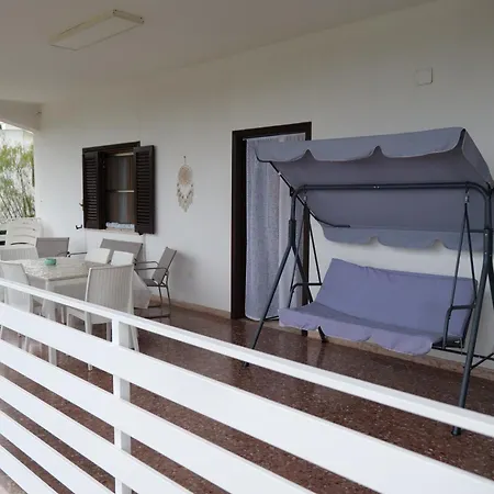 펜션 Romana Aurora 레포라노